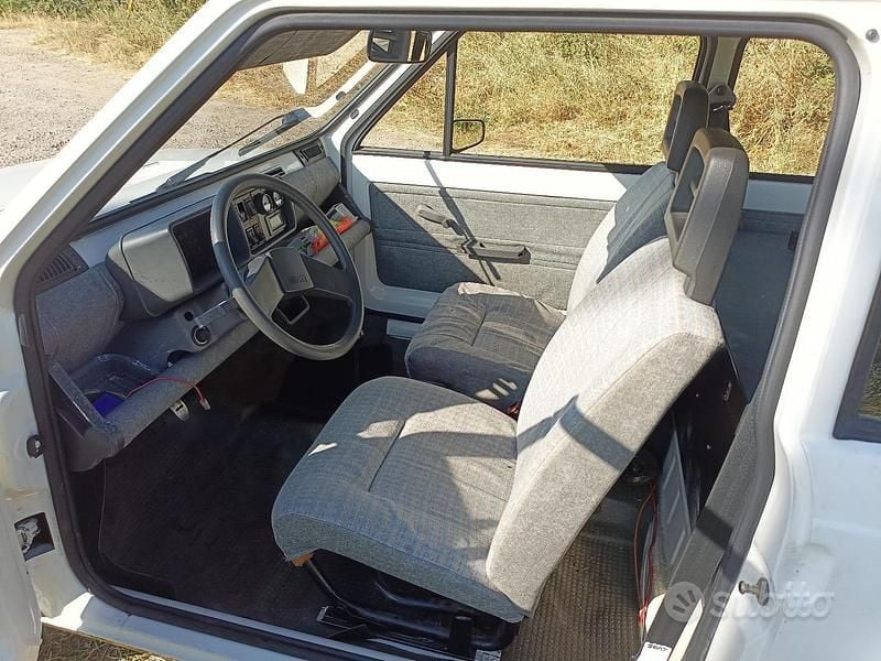 Usata Seat Marbella 15 CV (11 kW) 1990 Bianco Utilitaria