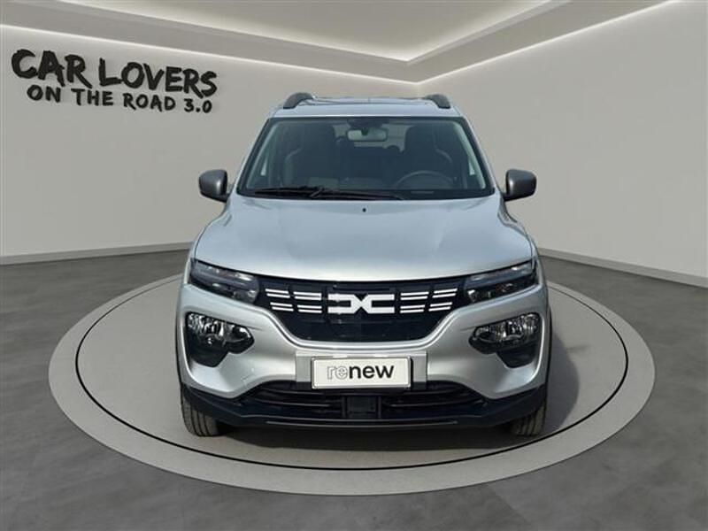 Usata Dacia Spring Comfort 33 kW (45 CV) 2023 Grigio chiaro Utilitaria