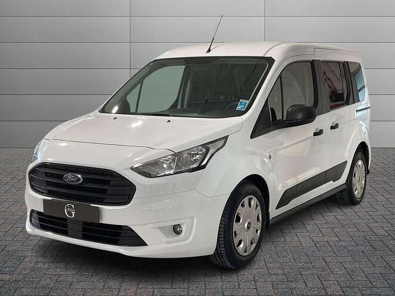 Usata Ford Tourneo Active 99 CV (72 kW) 2021 Bianco Monovolume