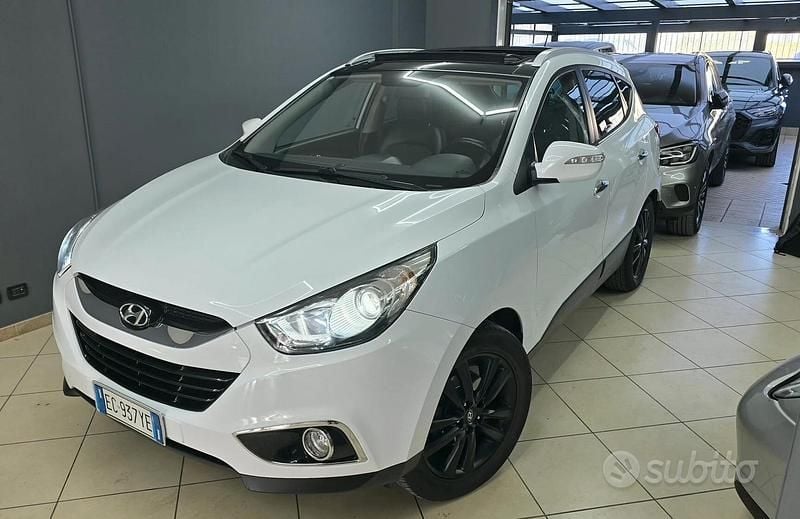 Bianco Usata 2010 Hyundai ix35 Style SUV | 8990 € (Buon prezzo) - Immagine 1/4