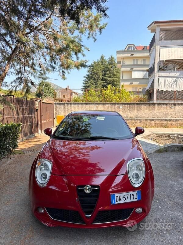 Usata Alfa Romeo MiTo Distinctive 90 CV (66 kW) 2009 Rosso Utilitaria
