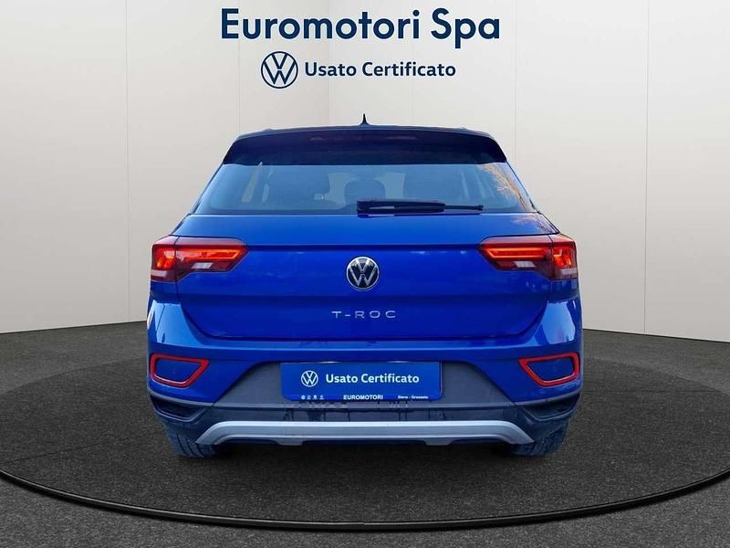 Usata VW T-Roc Life 150 CV (110 kW) 2023 Blu/azzurro SUV