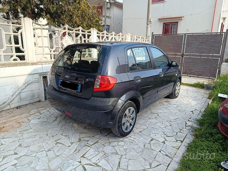 Usata Hyundai Getz 66 CV (48 kW) 2005 Nero Utilitaria
