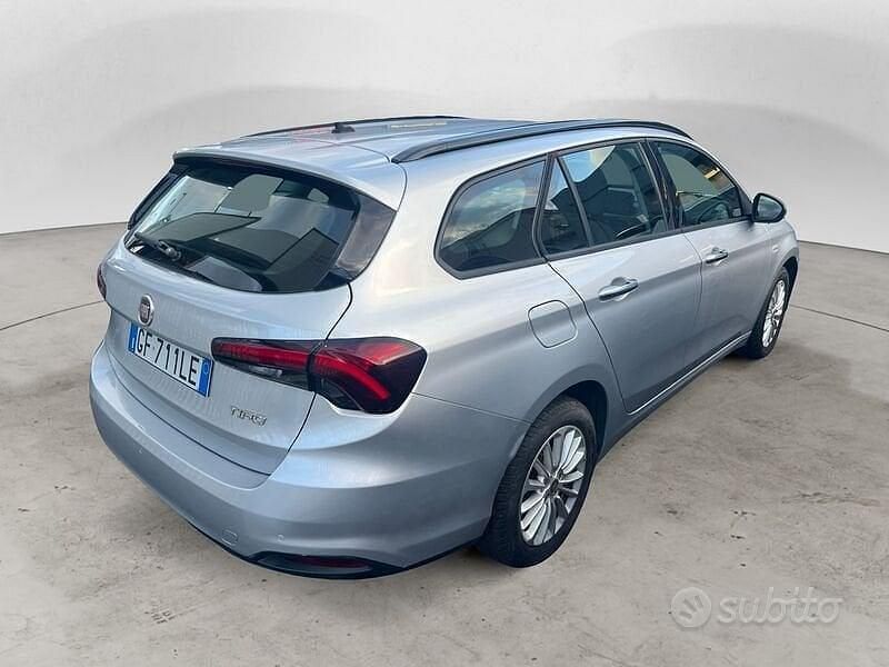 Usata Fiat Tipo City Life 130 CV (95 kW) 2021 Grigio Station wagon