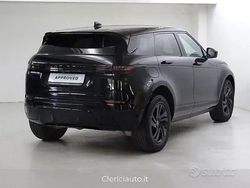 Usata Land Rover Range Rover evoque 163 CV (119 kW) 2021 Santorini black SUV