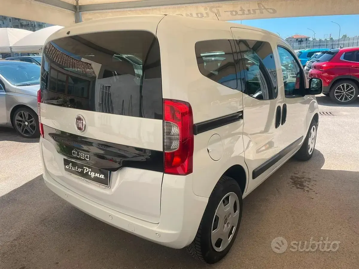 Usata Fiat Qubo Trekking 95 CV (69 kW) 2017 Bianco Monovolume