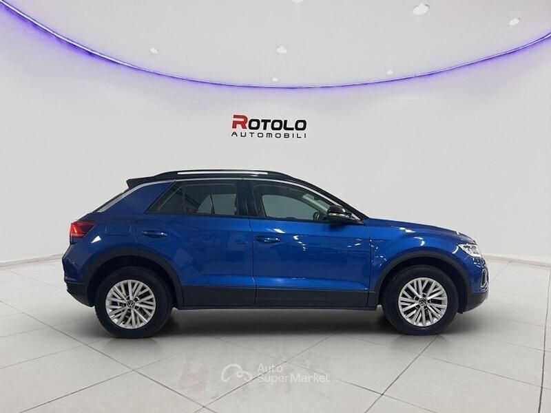 Usata VW T-Roc Life 150 CV (110 kW) 2023 SUV