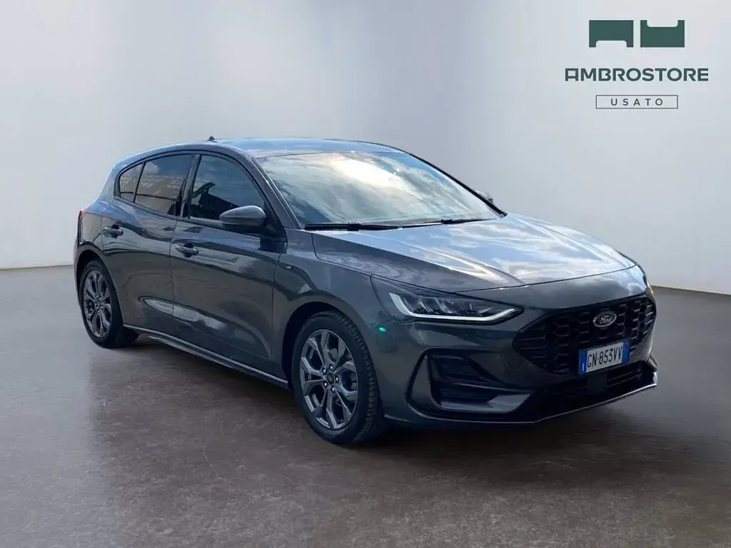 Usata Ford Focus ST-Line 125 CV (91 kW) 2023 Magnetic grey Berlina