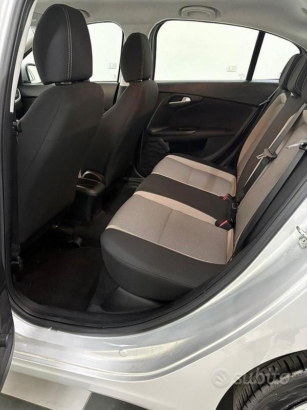 Usata Fiat Tipo Lounge 95 CV (69 kW) 2017 Grigio Berlina