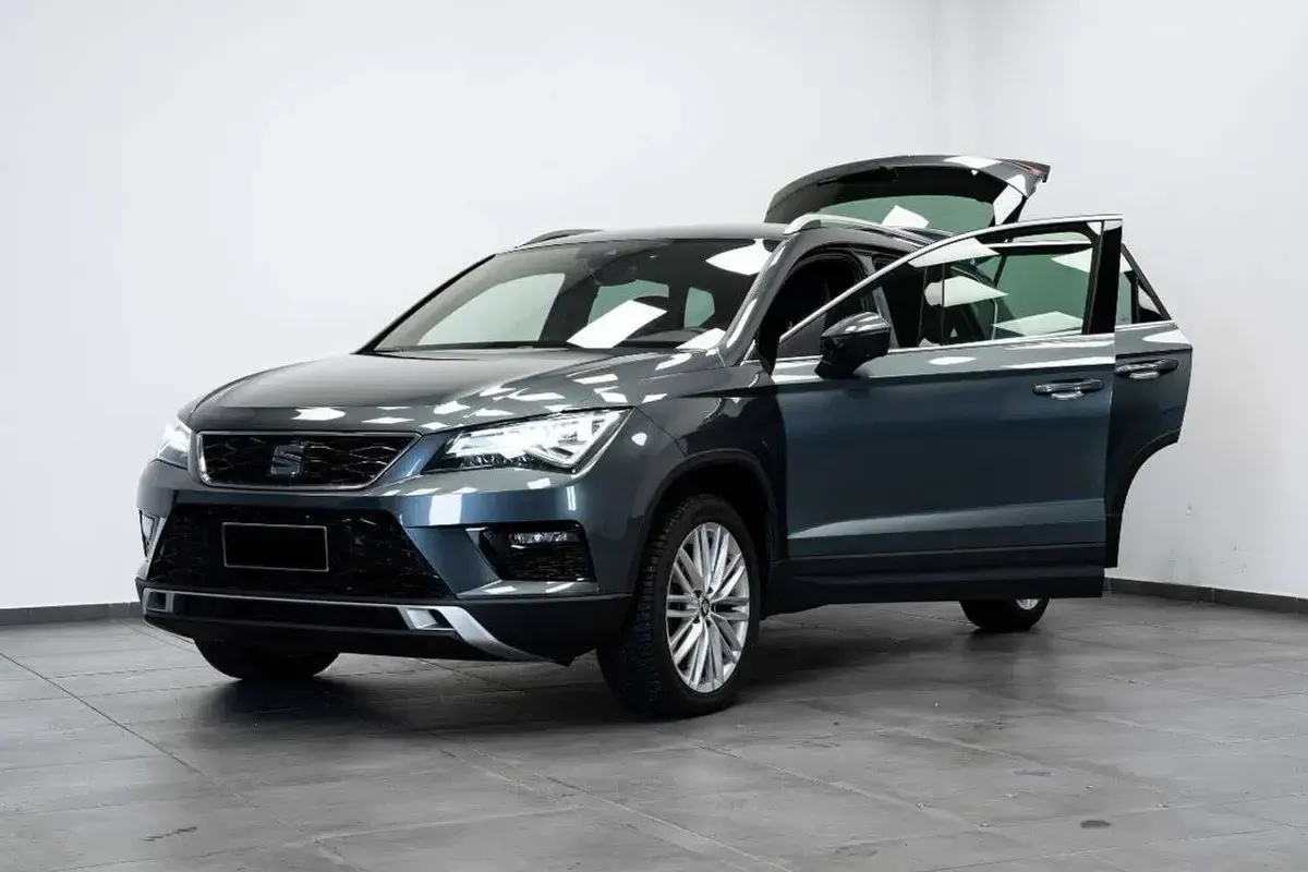 Usata Seat Ateca XCELLENCE 116 CV (85 kW) 2019 Grigio SUV