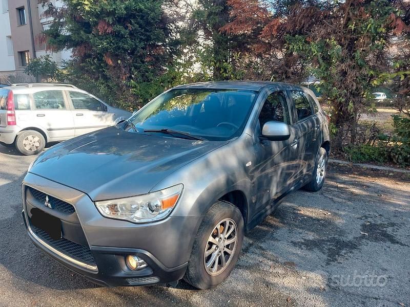Usata Mitsubishi ASX 150 CV (110 kW) 2010 Grigio SUV
