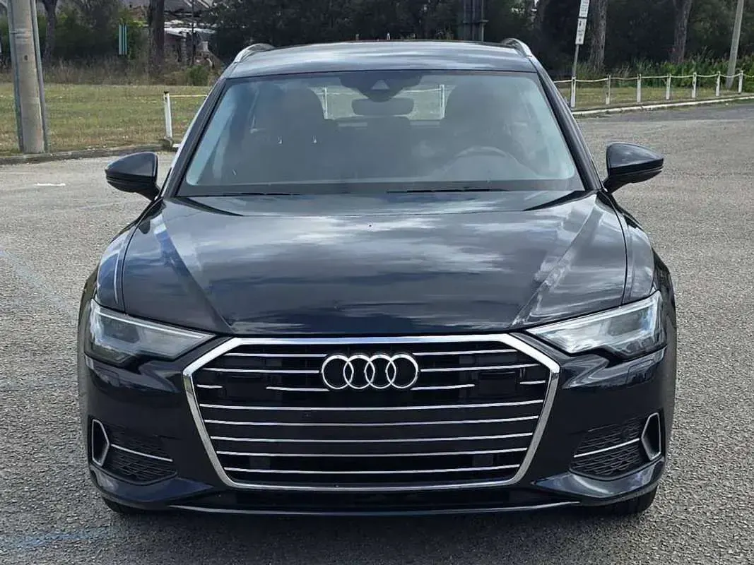 Usata Audi A6 Sport 204 CV (150 kW) 2021 Blu/azzurro Station wagon