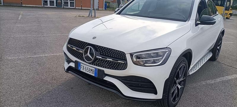 Usata 2019 Mercedes GLC200 Premium SUV | 42.400 € (Molto cara) - Immagine 1/4