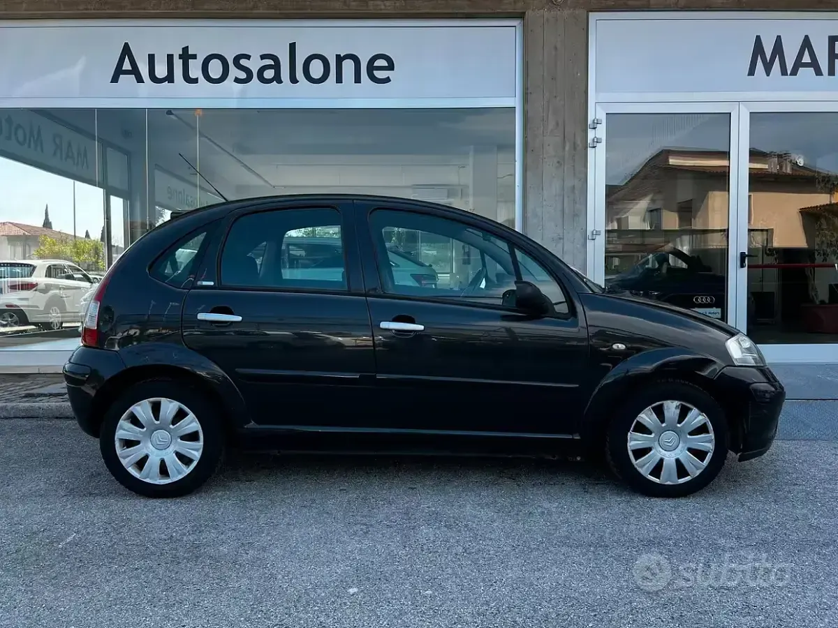 Usata Citroën C3 Exclusive 68 CV (50 kW) 2009 Nero Berlina