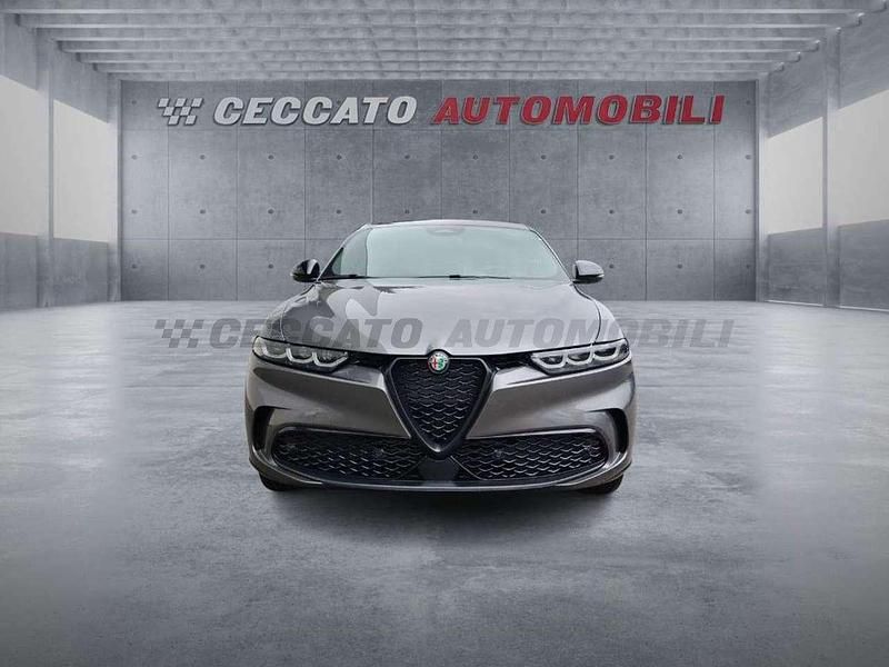 Nuova Alfa Romeo Tonale Veloce 160 CV (117 kW) 2026 Grigio SUV