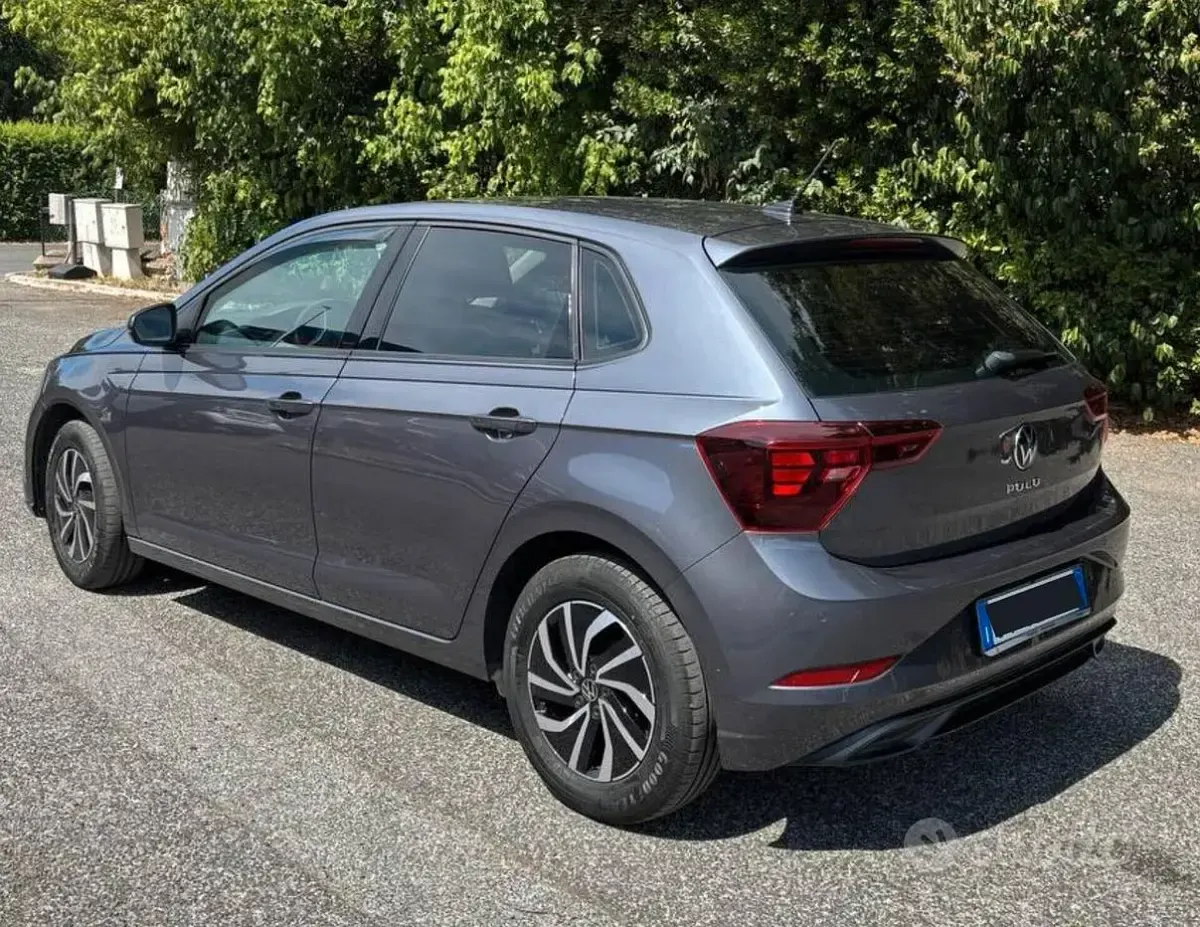 Usata VW Polo Edition 95 CV (69 kW) 2024 Grigio Utilitaria
