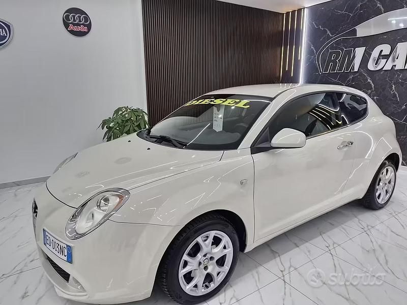 Usata Alfa Romeo MiTo Distinctive 120 CV (88 kW) 2010 Bianco Utilitaria