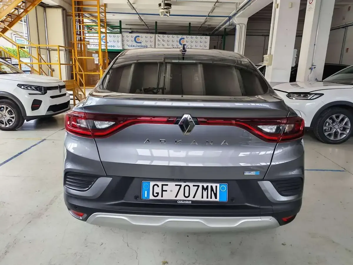 Usata Renault Arkana Intens 94 CV (69 kW) 2021 Grigio magnete SUV