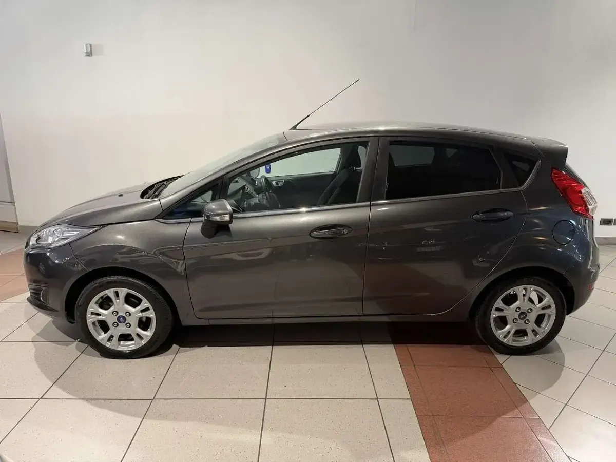 Usata Ford Fiesta 80 CV (58 kW) 2016 Other Utilitaria
