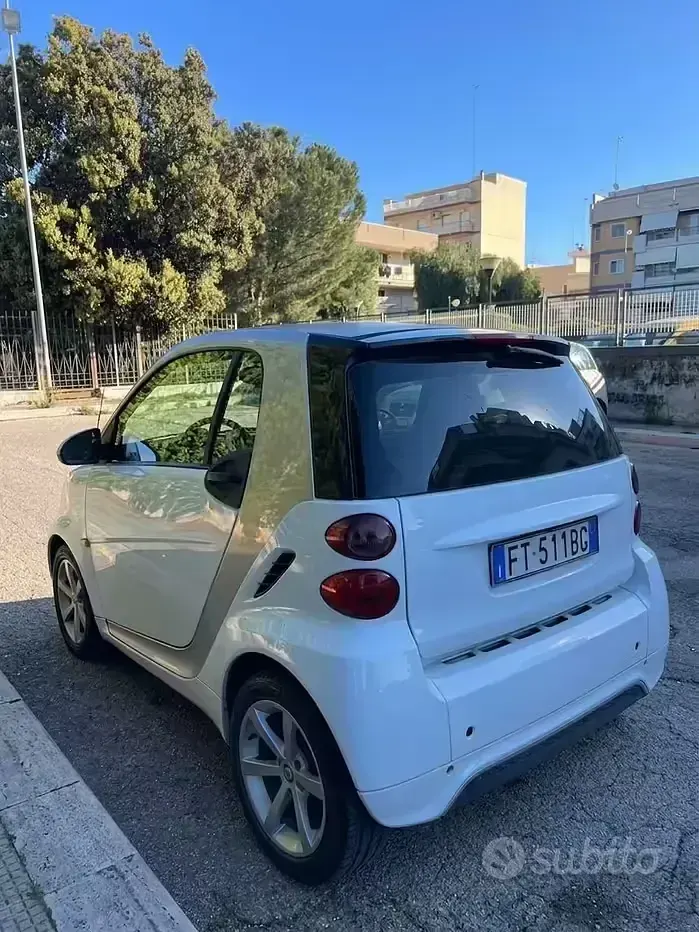 Usata Smart ForFour 2008 Bianco Utilitaria