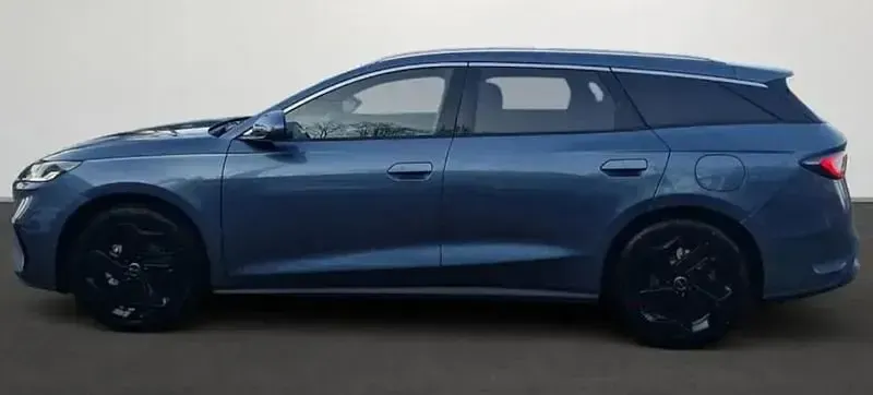 Nuova BYD Seal Boost 184 CV (135 kW) 2026 Blu Station wagon