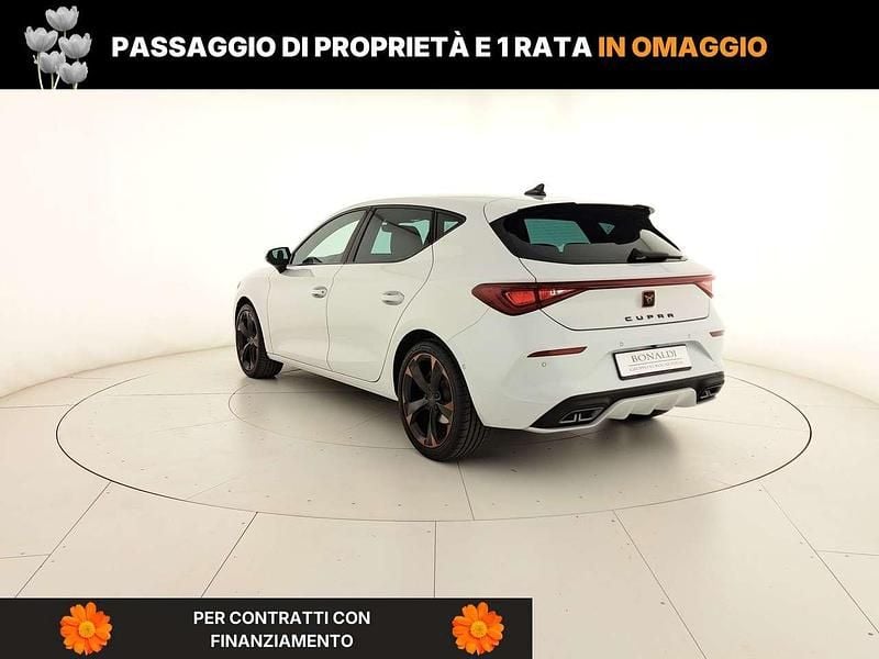 Usata Cupra Leon 150 CV (110 kW) 2024 Bianco nevada Berlina