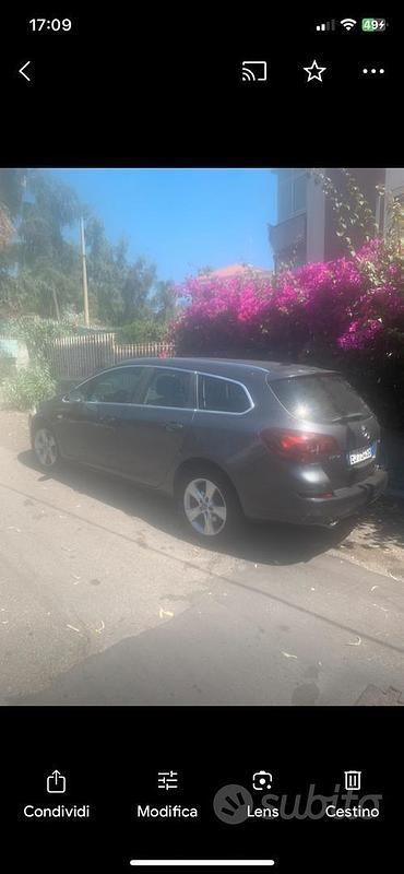 Grigio Usata 2011 Opel Astra Station wagon | 1100 € (Super prezzo) - Immagine 1/4