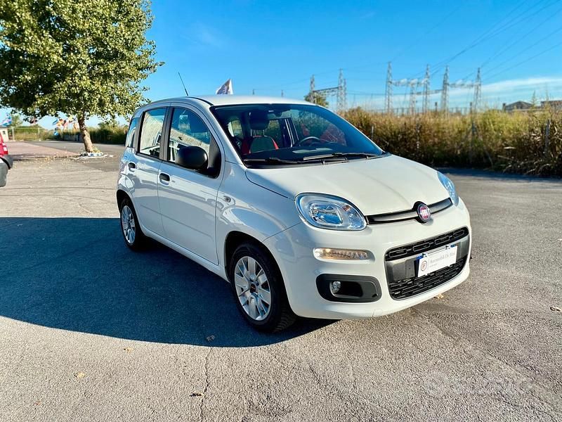 Usata Fiat Panda Easy 69 CV (50 kW) 2017 Bianco Utilitaria
