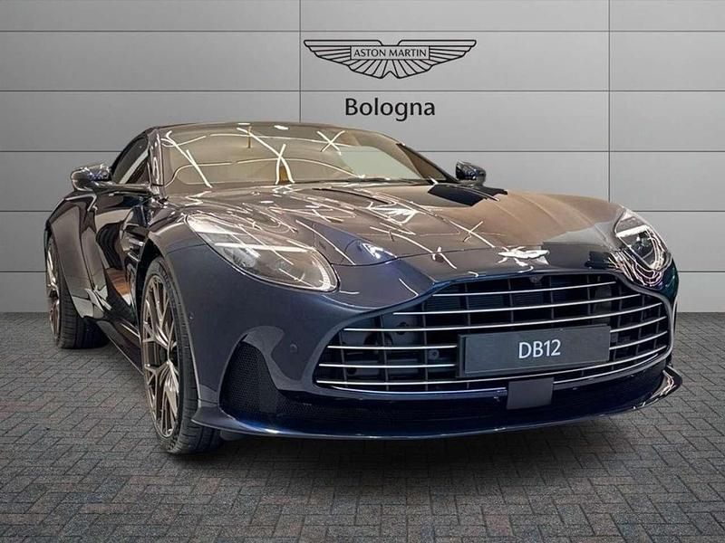 Nuova Aston Martin DB12 680 CV (500 kW) 2026 Midnight blue Coupé