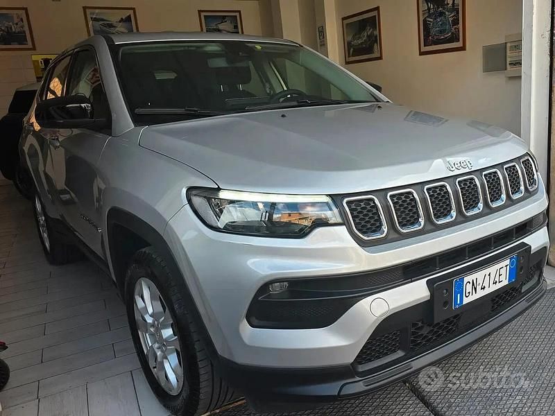 Usata Jeep Compass Longitude 131 CV (96 kW) 2023 Grigio SUV