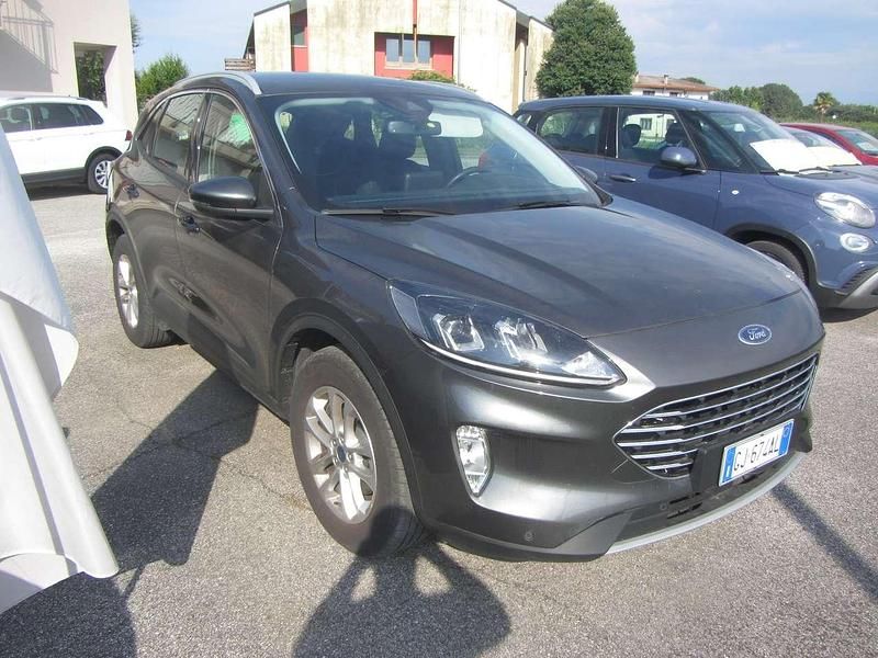 Usata Ford Kuga Business Edition 120 CV (88 kW) 2022 Grigio SUV