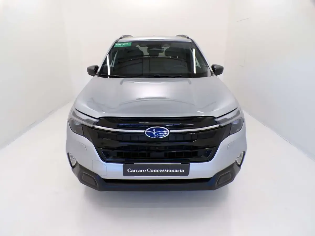 Usata Subaru Forester Premium 136 CV (100 kW) 2025 Argento metallizzato SUV