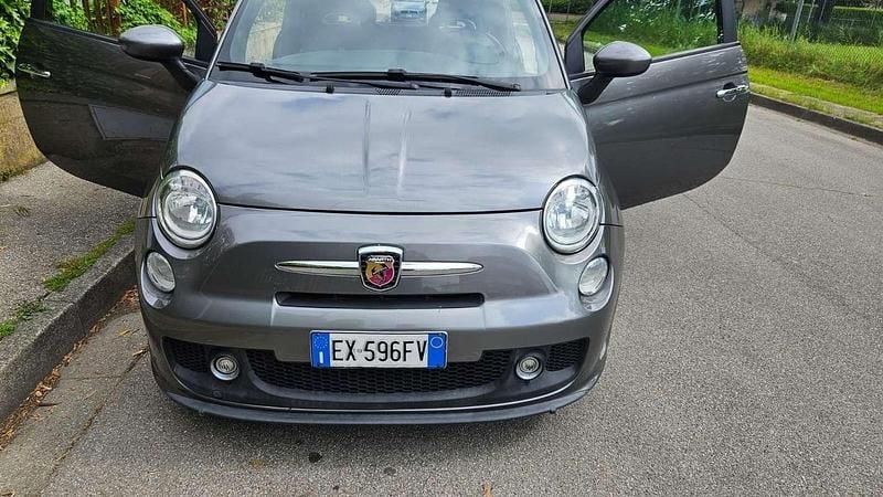 Usata Abarth 500 Custom 135 CV (99 kW) 2014 Grigio Utilitaria