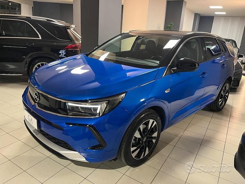 Usata Opel Grandland X Ultimate 130 CV (95 kW) 2023 Blu SUV