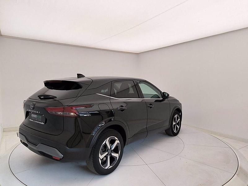 Używany Nissan Qashqai N-Connecta 158 KM (116 kW) 2023 Czarny SUV