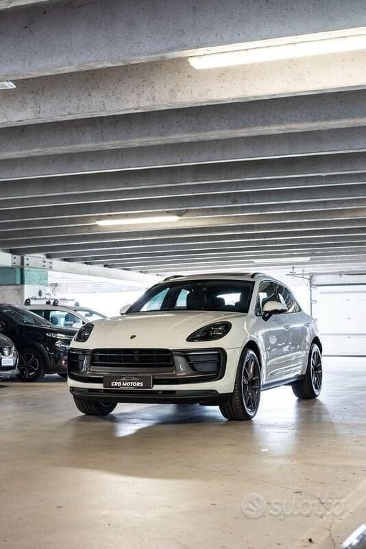 Usata Porsche Macan 265 CV (194 kW) 2023 Bianco SUV