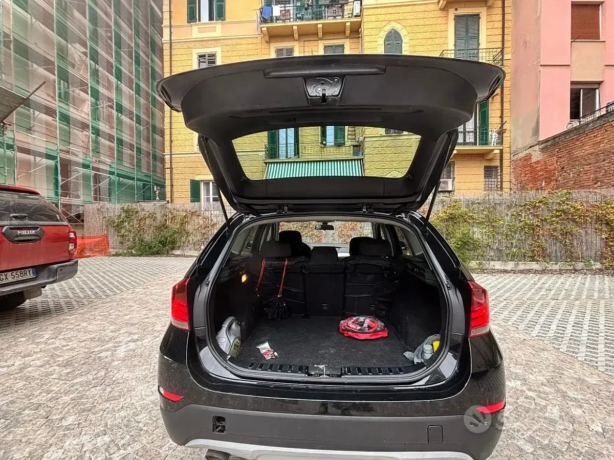 Usata BMW X1 143 CV (105 kW) 2012 Nero SUV