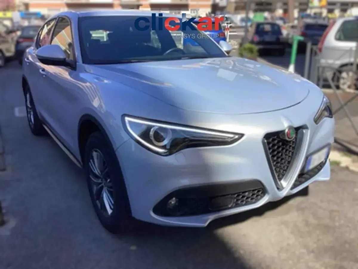 Gebraucht Alfa Romeo Stelvio 190 PS (139 kW) 2022 Grau SUV