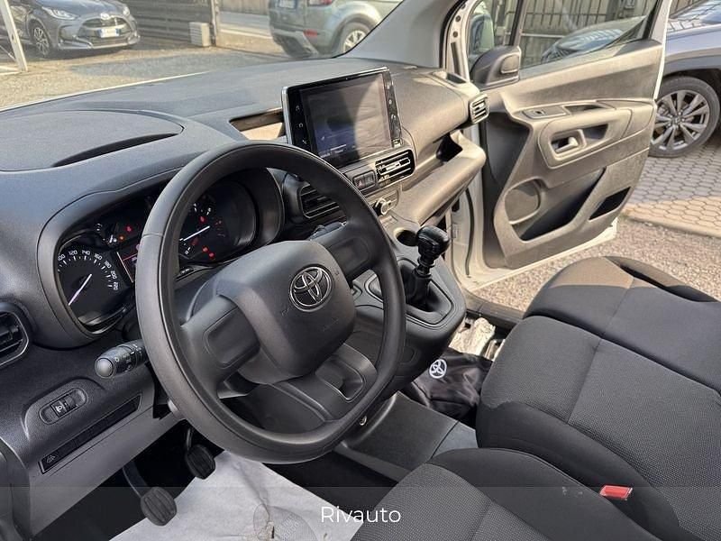 Usata Toyota Proace City City 131 CV (96 kW) 2022 Bianco Monovolume