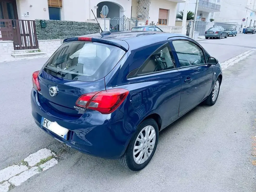 Usata Opel Corsa 90 CV (66 kW) 2017 Blu/azzurro Utilitaria