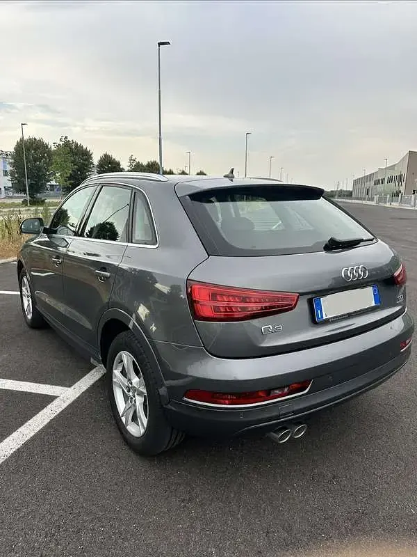 Usata Audi Q3 Sport 150 CV (110 kW) 2016 Grigio SUV