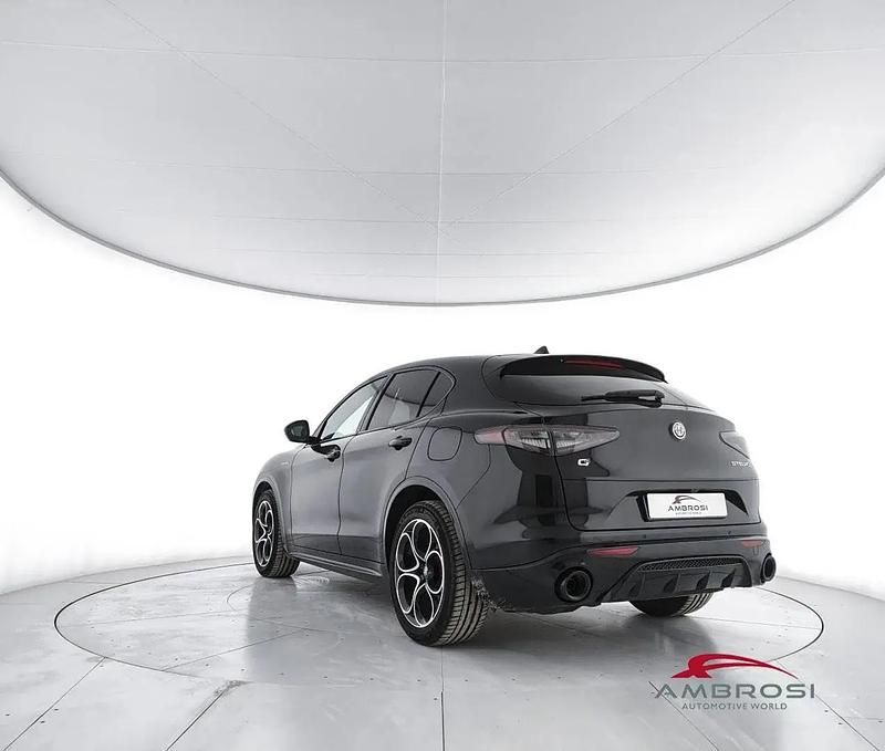Usata Alfa Romeo Stelvio Veloce 210 CV (154 kW) 2025 Nero SUV
