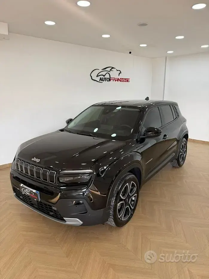 Usata Jeep Avenger Summit 101 CV (74 kW) 2023 Nero SUV