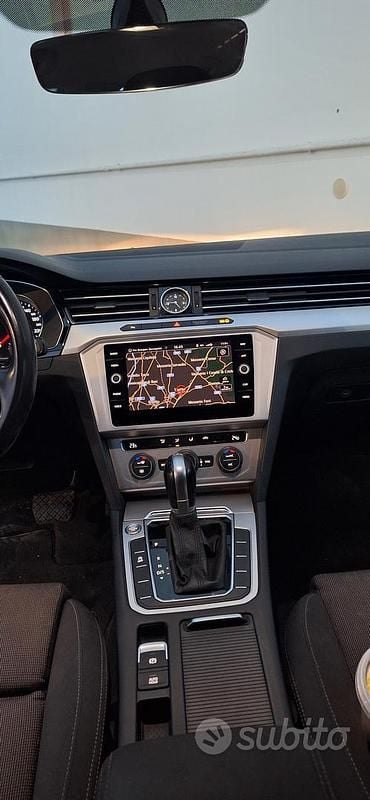 Usata VW Passat 120 CV (88 kW) 2019 Blu Station wagon