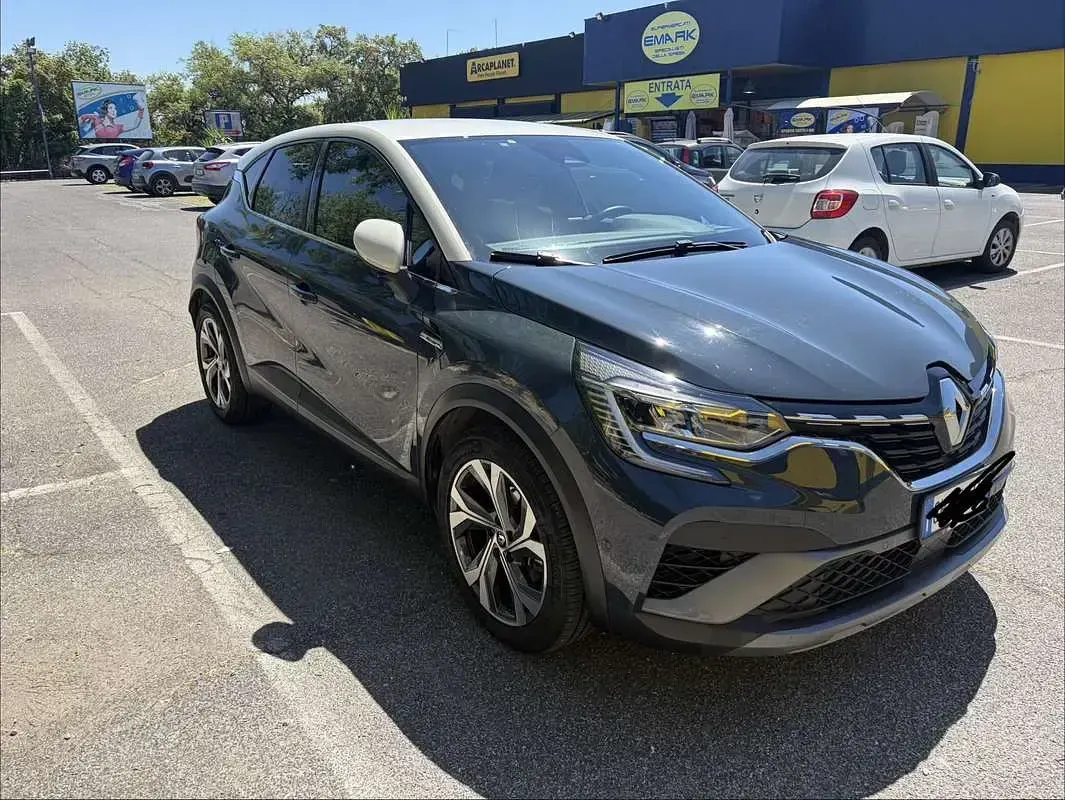 Usata Renault Captur RS Line 94 CV (69 kW) 2022 SUV