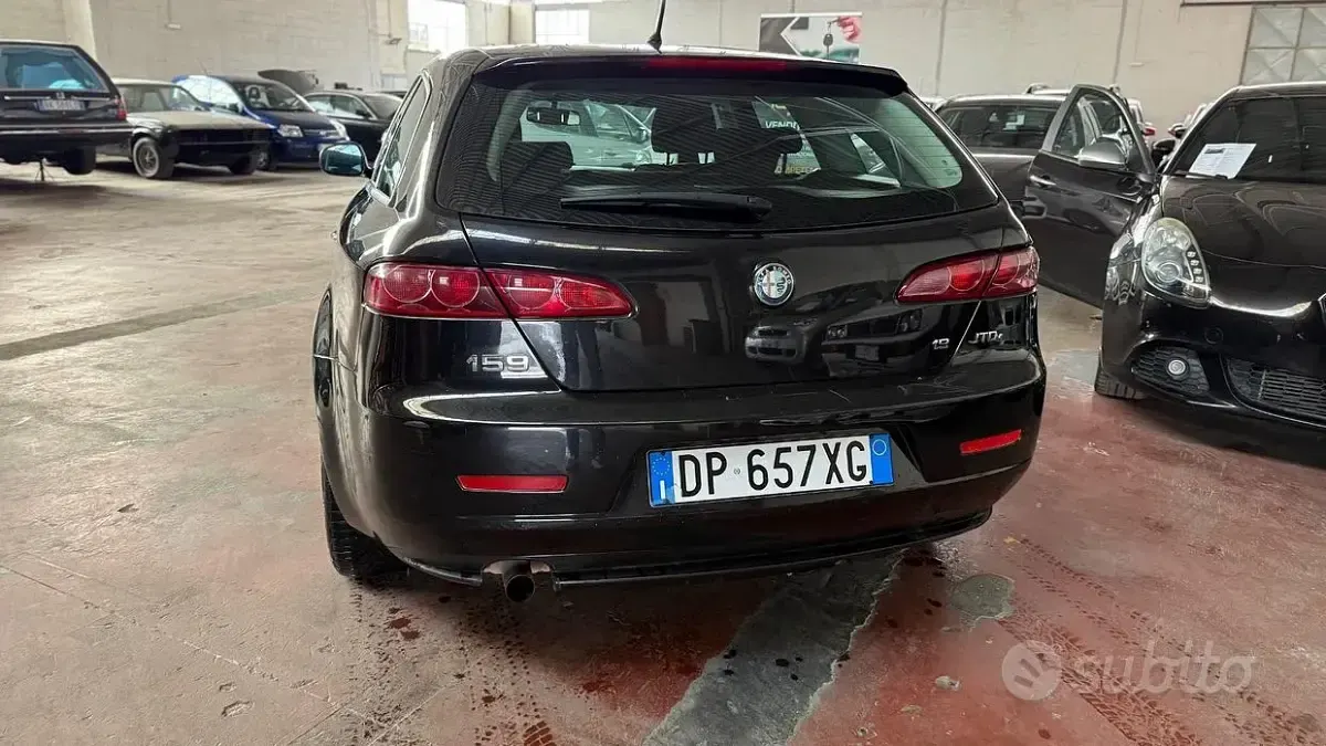 Käytetty Alfa Romeo 159 Ti 150 HP (110 kW) 2008 Musta Farmari
