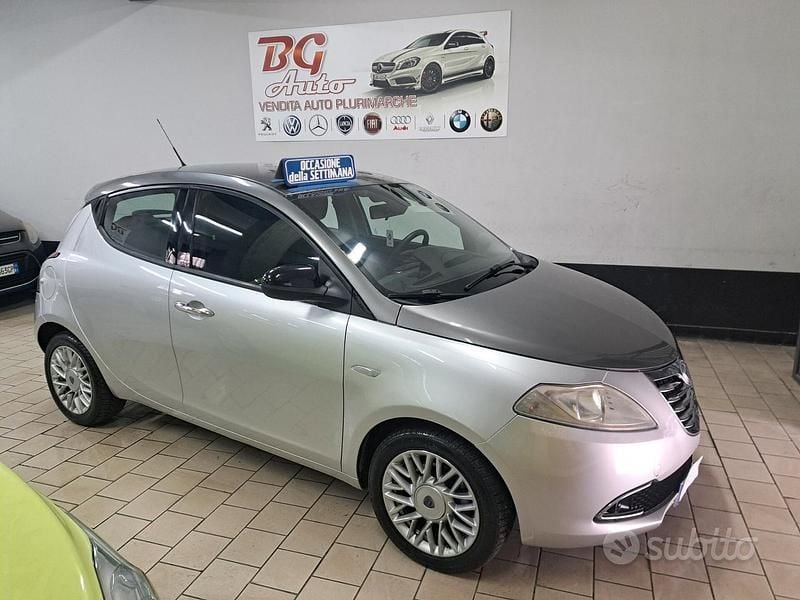 Usata Lancia Ypsilon S 85 CV (62 kW) 2011 Grigio Utilitaria