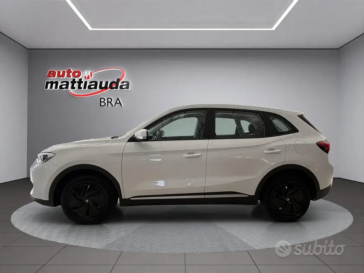 Nuova MG ZS 116 CV (85 kW) 2026 Bianco SUV