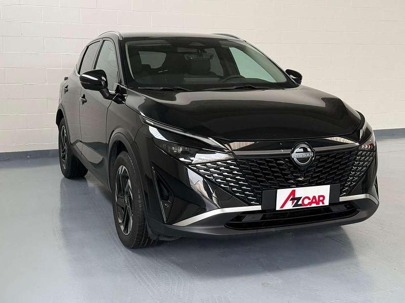 Usata Nissan Qashqai N-Connecta 140 CV (102 kW) 2025 Pearl black SUV