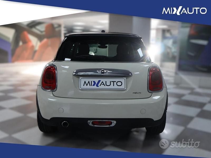 Usata Mini Cooper D Hype 116 CV (85 kW) 2015 Bianco Utilitaria